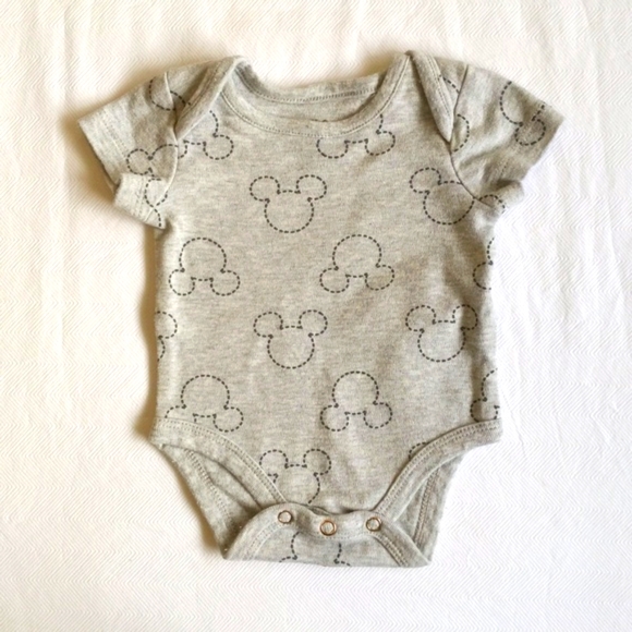 disney mickey mouse neutral short sleeve bodysuit diaper shirt 0-3 months baby - Picture 2 of 6